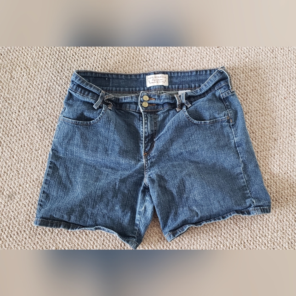 Levi's denim shorts